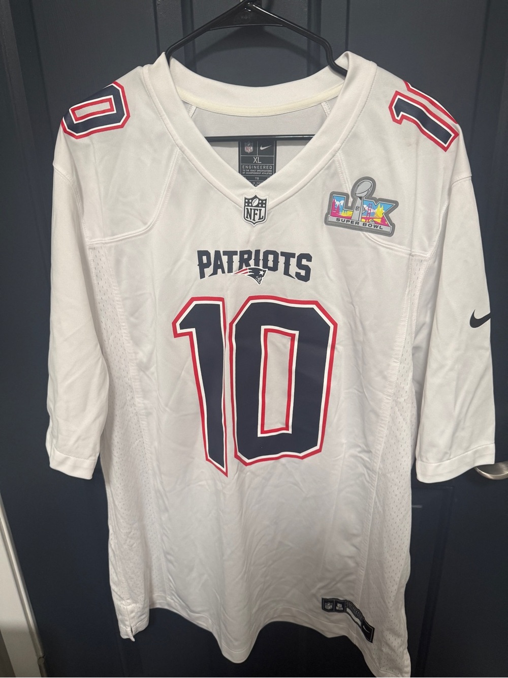 Nike White Engineered NFL Jersey Tag Detail